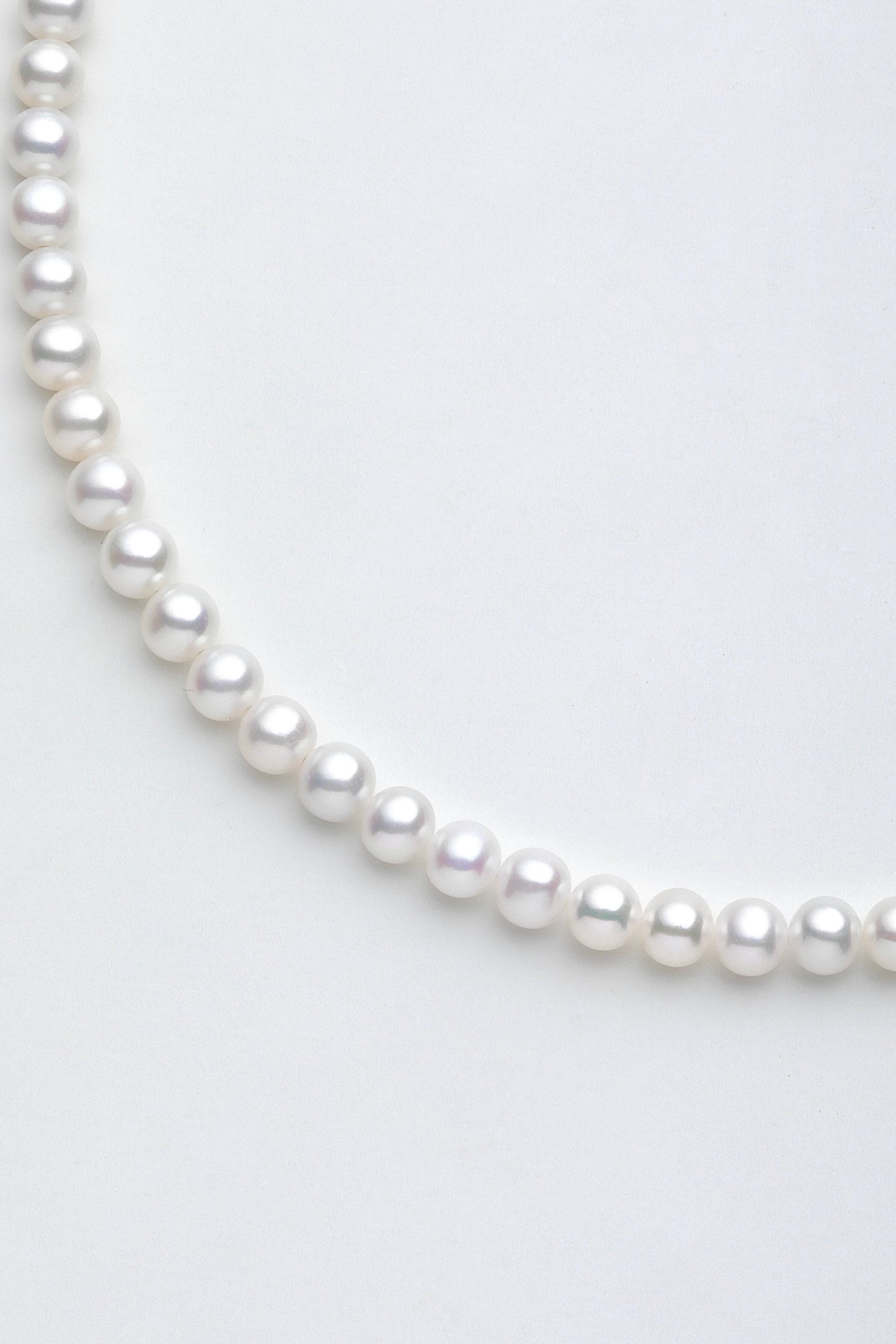 [Pre-Order] Mix Baby Aurora Freshwater Pearl Necklace with Silver Clasp 4-5MM